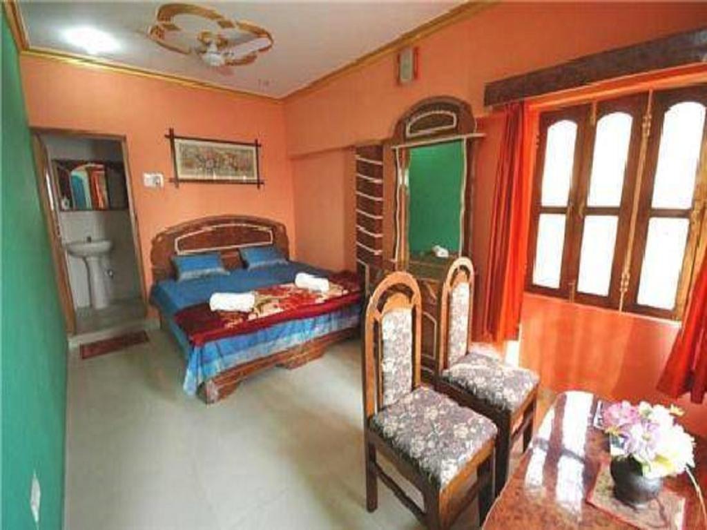 Kedareswar B&B Варанасі Номер фото